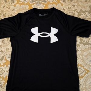 Boy's Under Armour shirt